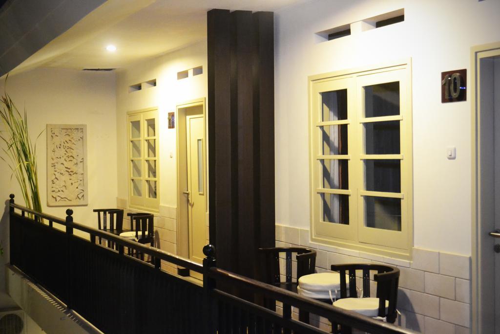 Srikandi Guesthouse Malang Kültér fotó