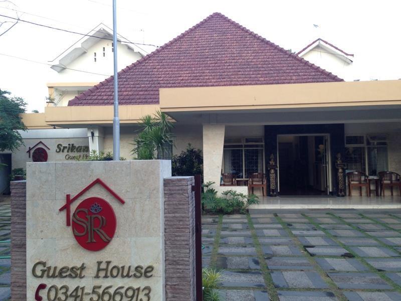 Srikandi Guesthouse Malang Kültér fotó
